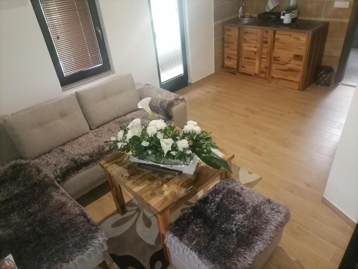 Brdo P-Zlatar, Apartman 3 المظهر الخارجي الصورة